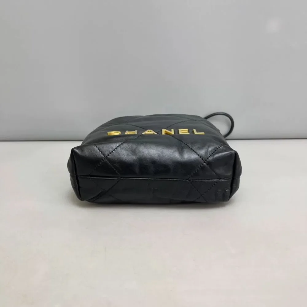CHANEL brand color